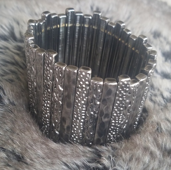 Wide Silver Metal Bar Stretch Bracelet - Picture 4 of 6